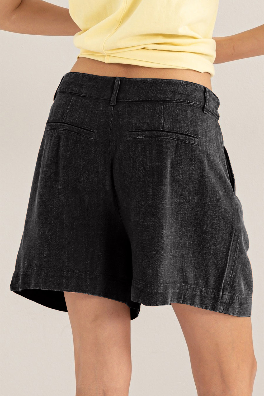 Size Medium Black High Waist Pleated Linen Shorts - Tigbul's Variety Fashion Shop