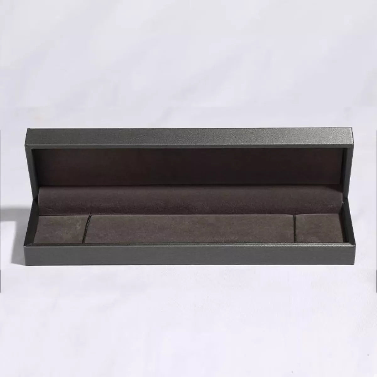 925 silver Wisteria zircon bracelet gift box, bracelet not visible