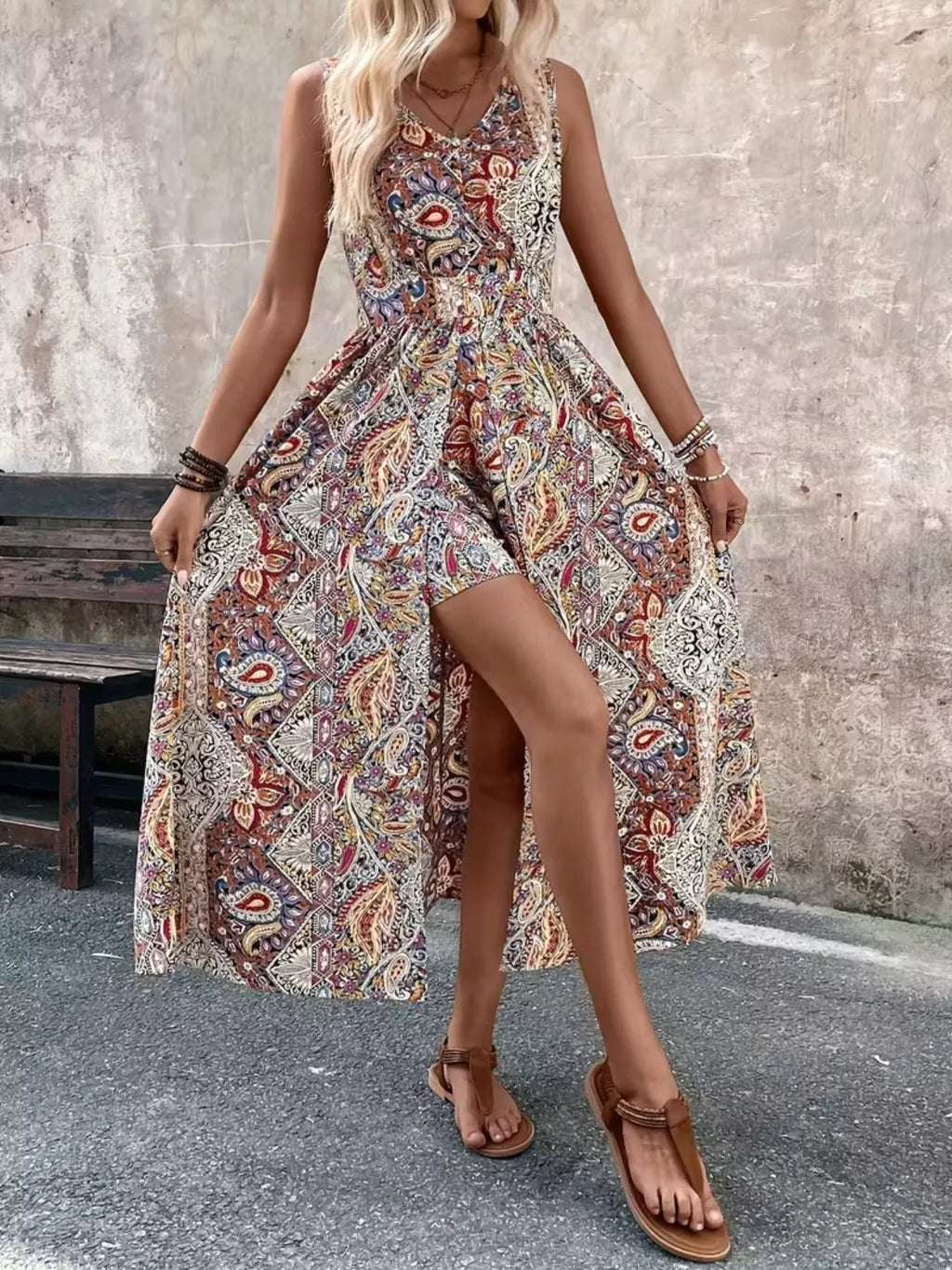 Multicolor paisley sleeveless romper, V-neck with elastic waist and side slit