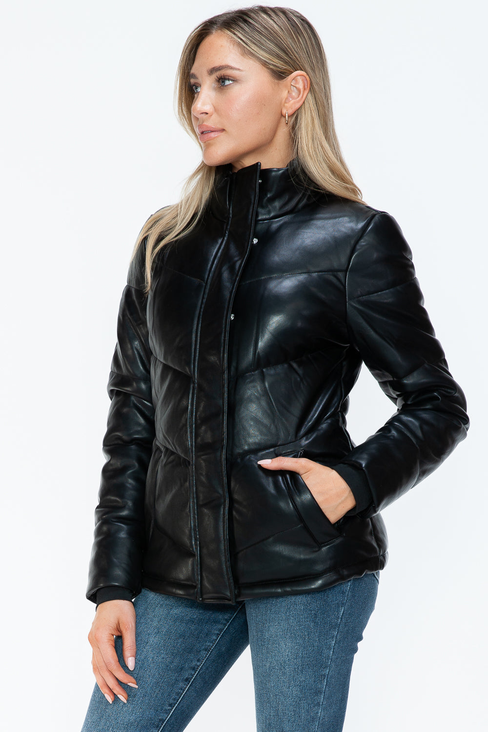 Black Pocketed Zip Up Turtleneck Puffer Jacket