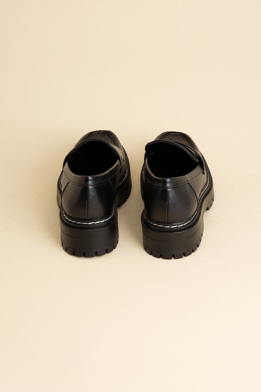 Eureka Classic Loafers - Tigbuls Variety Fashion