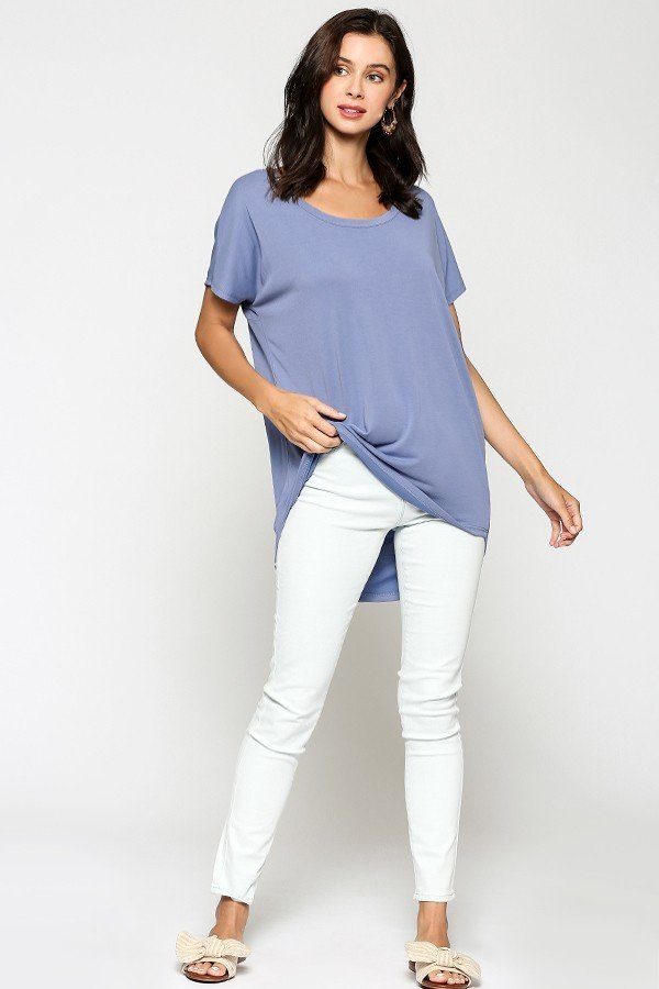 Light blue scoop neck cupro top with short sleeves and relaxed fit