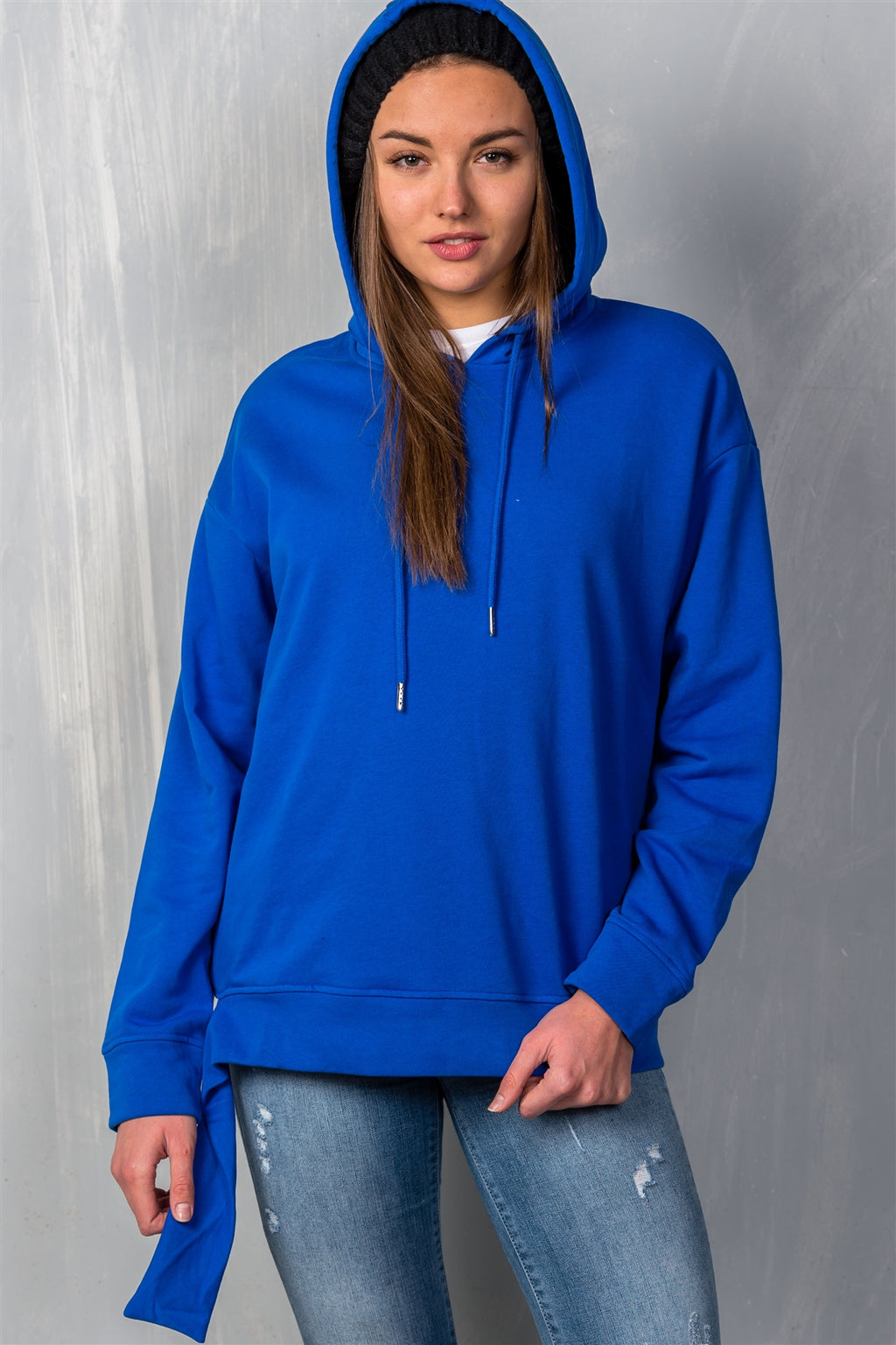 Uneven Hem Graphic "venice" Pullover Hoodie - Tigbul's Variety Fashion Shop