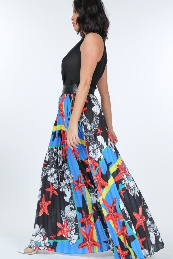 Side view: pleated maxi skirt with star and floral print, black leather waist band