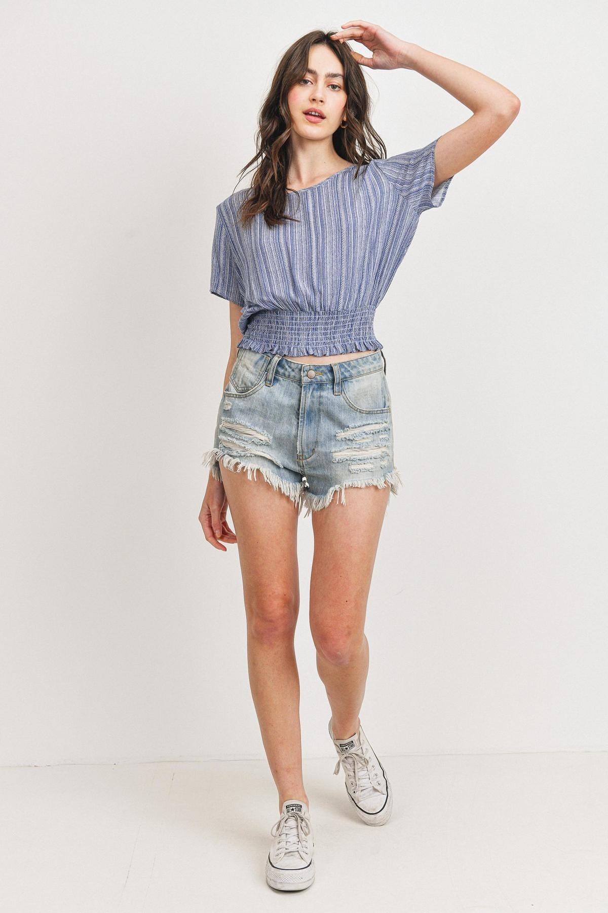 Woven printed crinkle gauze top with gathered waist smocking, short sleeves, blue