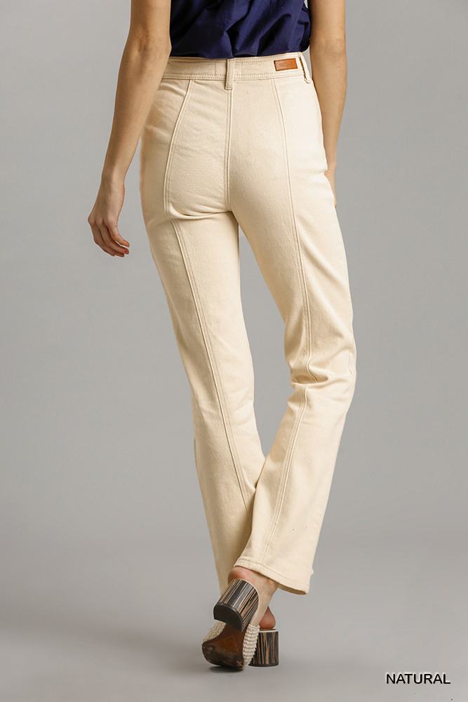 Natural straight denim jeans with back yoke and side pocket openings