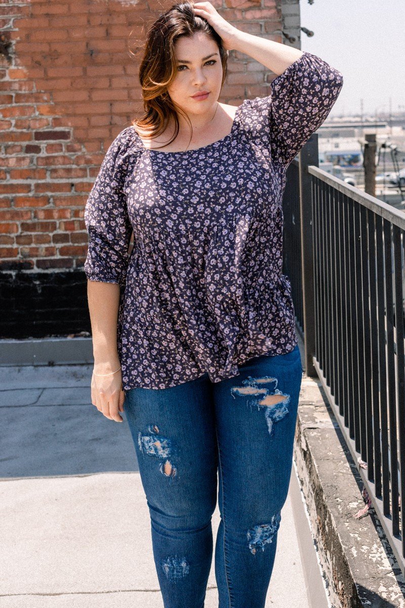 Navy floral square-neck top with gathered waist, 3/4 sleeves and loose fit