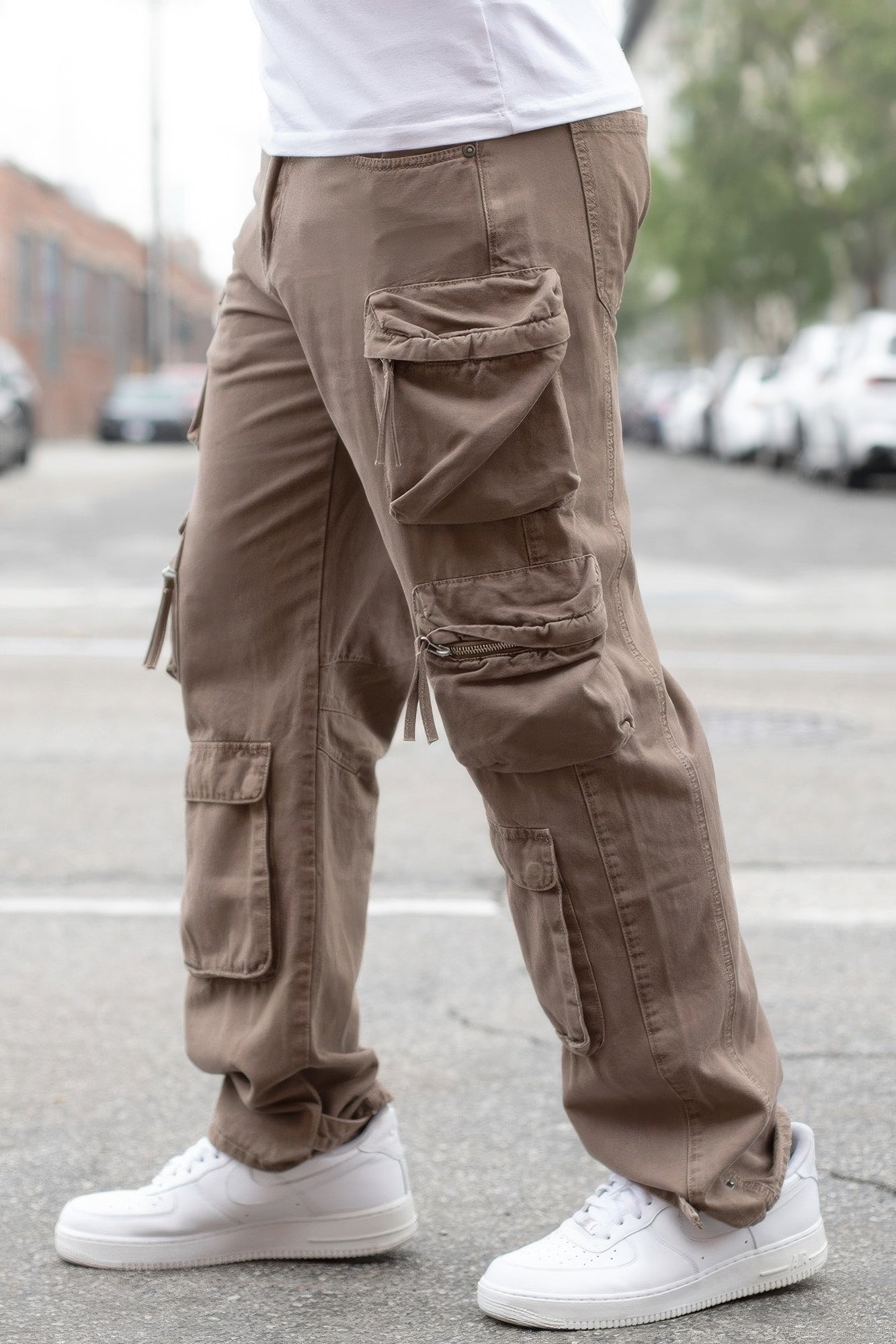 Men's Taupe Baggy Fit Cargo Pants - Tigbul's Variety Fashion Shop