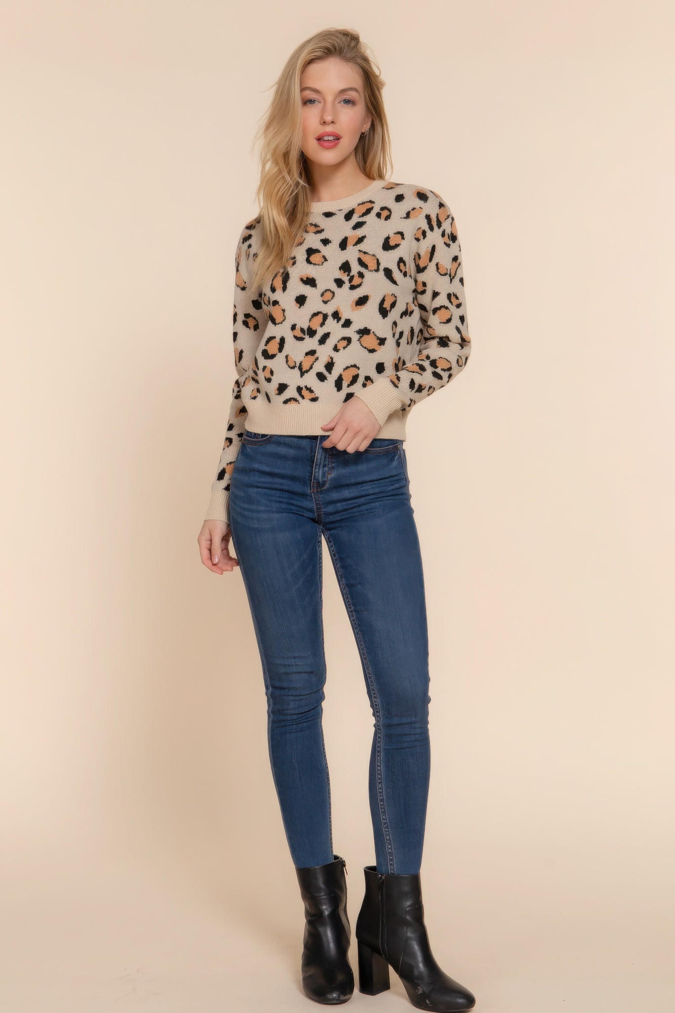 Long Slv Animal Jacquard Sweater - Tigbul's Variety Fashion Shop