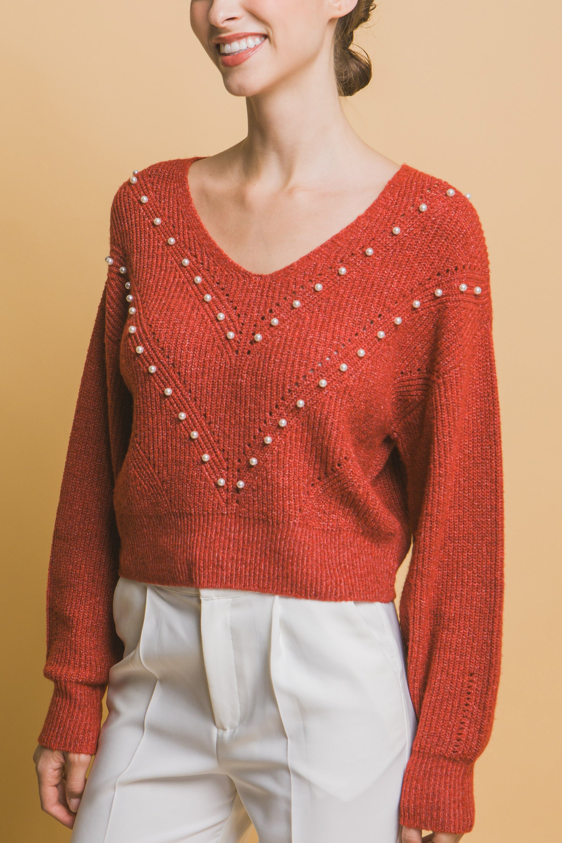 Pearl details sweater - Tigbul's Variety Fashion Shop