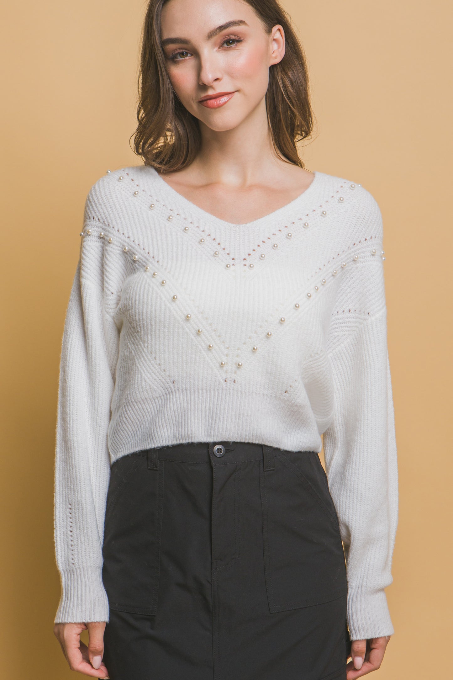 Pearl details sweater - Tigbul's Variety Fashion Shop