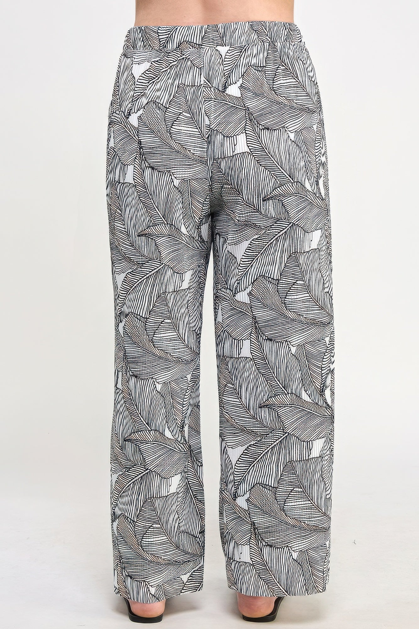 Plisse Palm Print Pants - Tigbul's Variety Fashion Shop