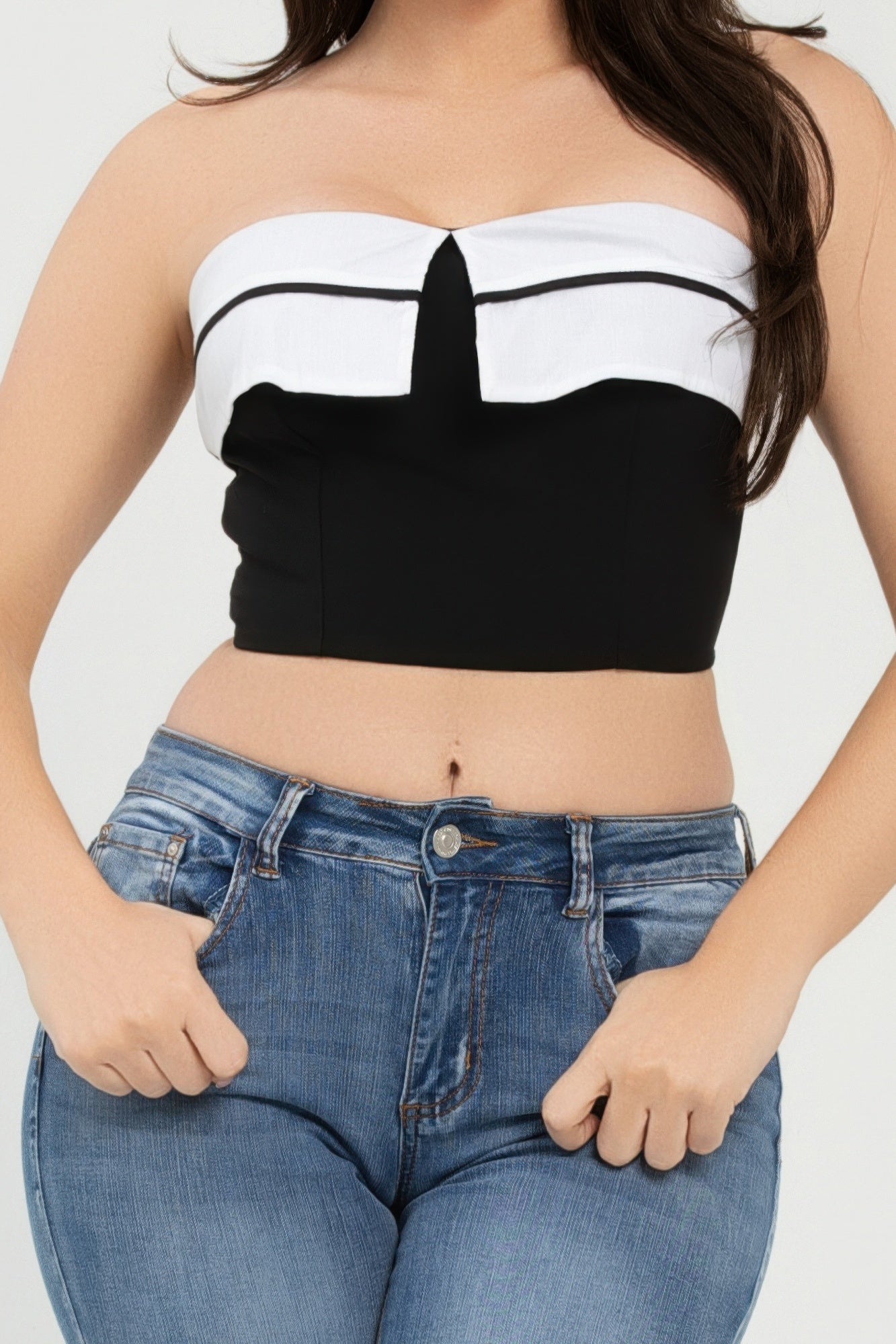 Black and white fold-over strapless tube top with straight bust band