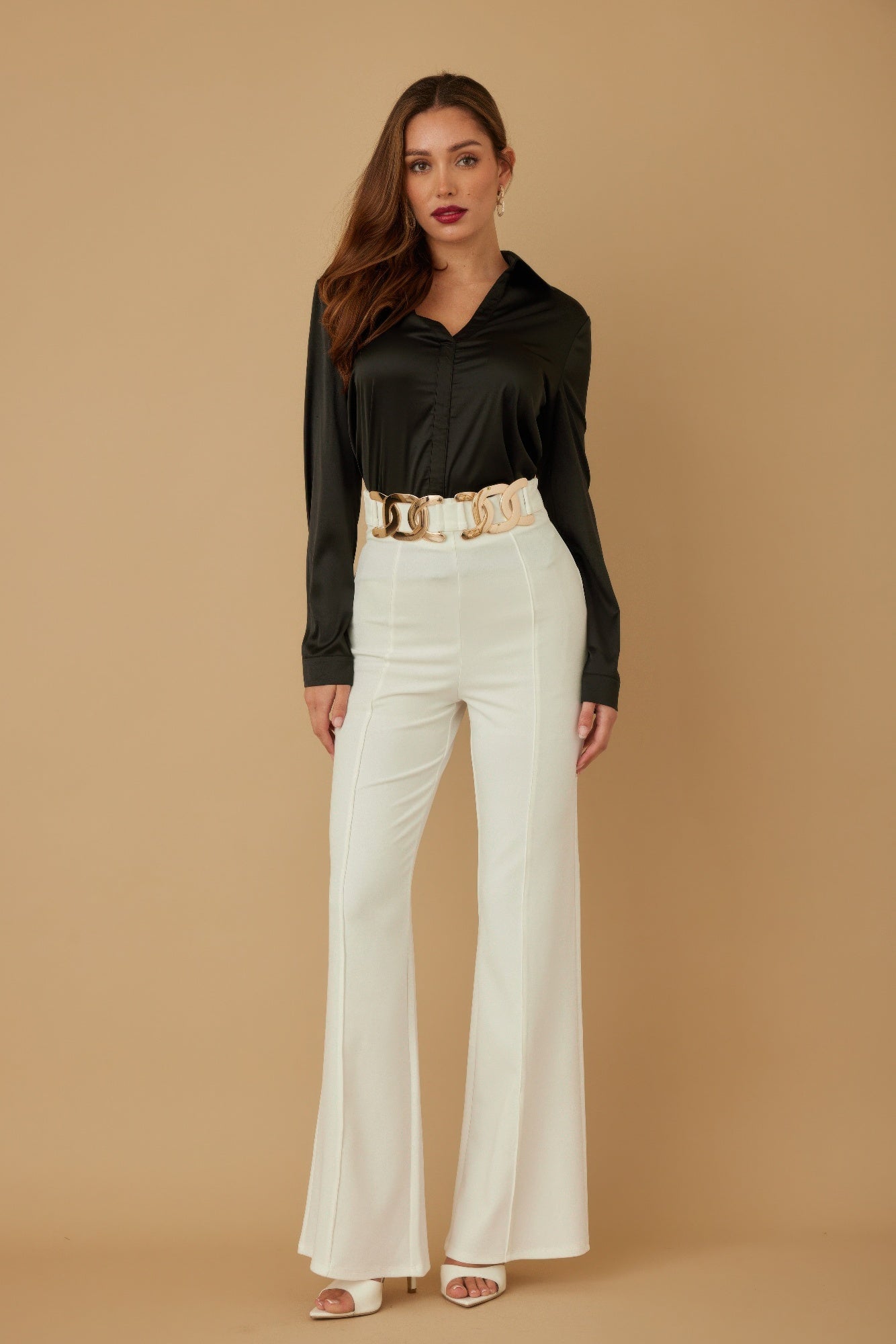 High waist wide-leg pants, white, decorative buckle belt at the waist