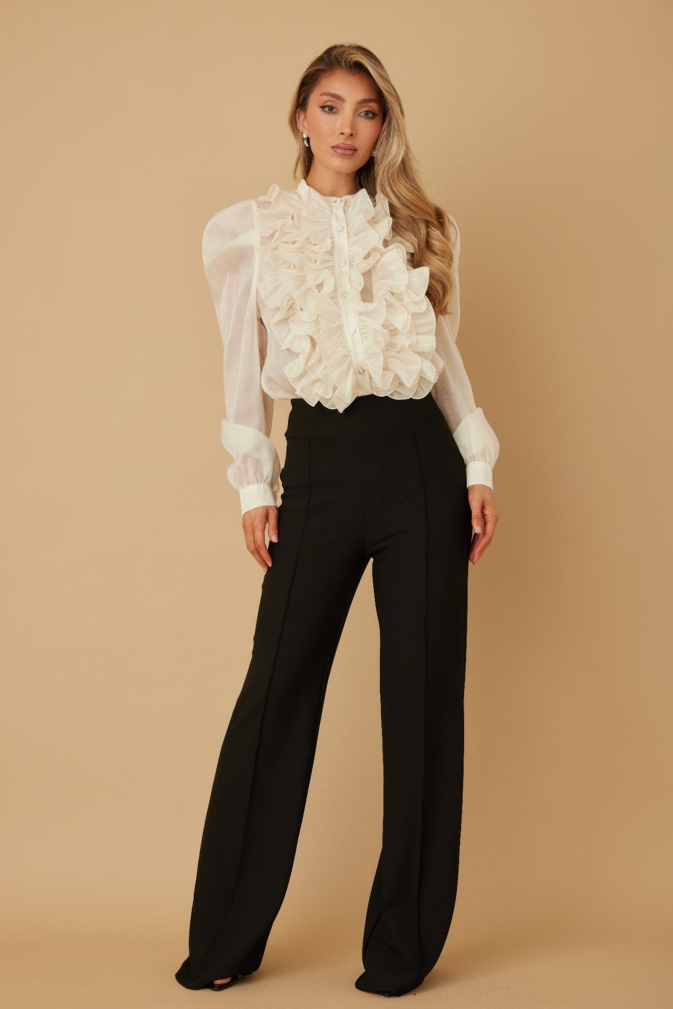 Ruffle Micro Crystal Long Sleeve Blouse, cremeweiß, hohe Rüschen am Ausschnitt, Puffärmel