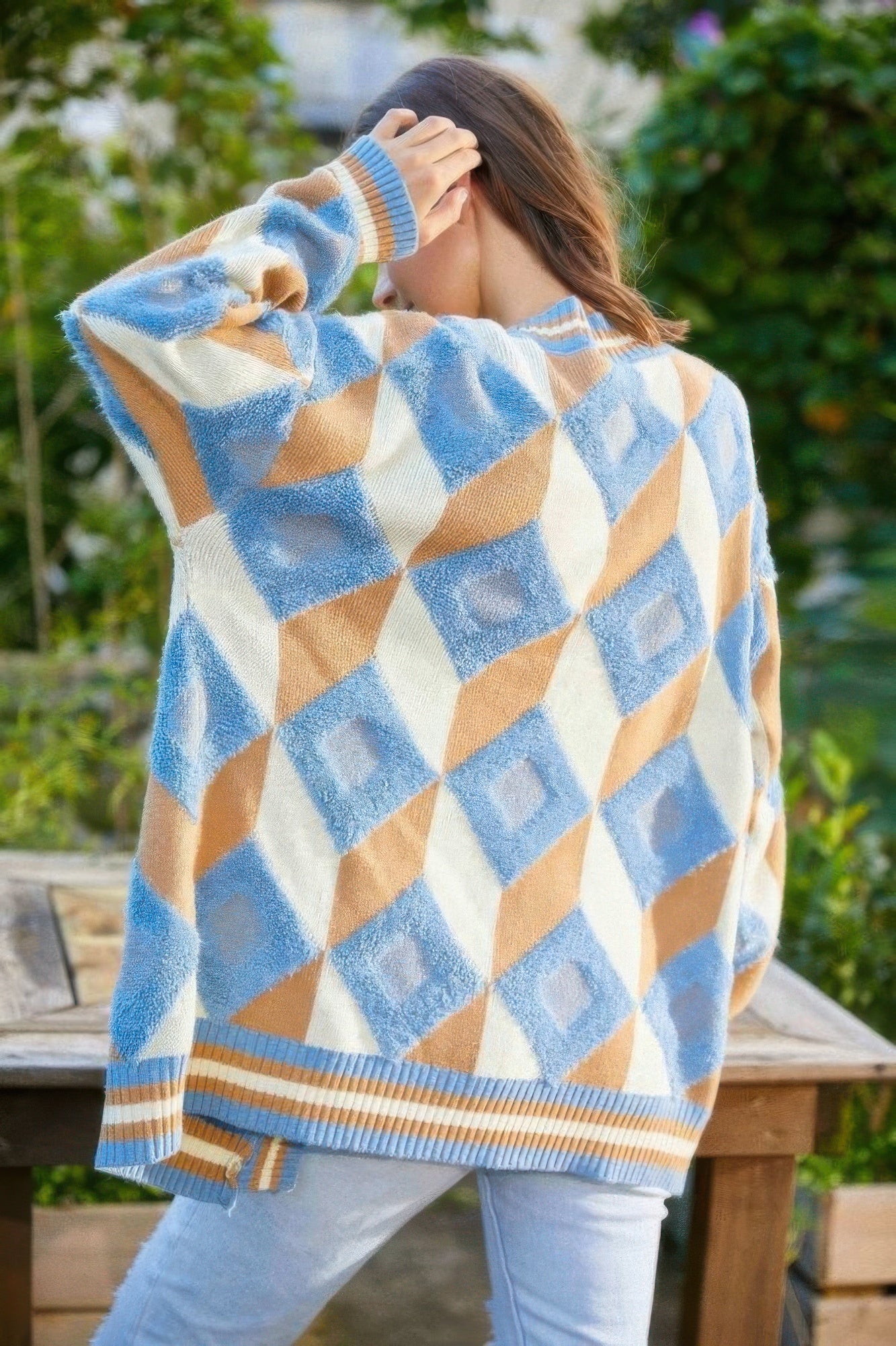 Diamonds Pattern Cardigan - Tigbul's Variety Fashion Shop