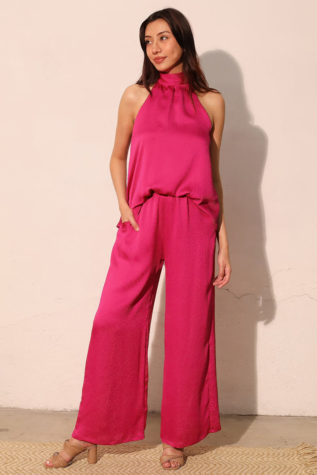 Fuchsia hammered satin wide-leg pants with high elastic waist and side pockets