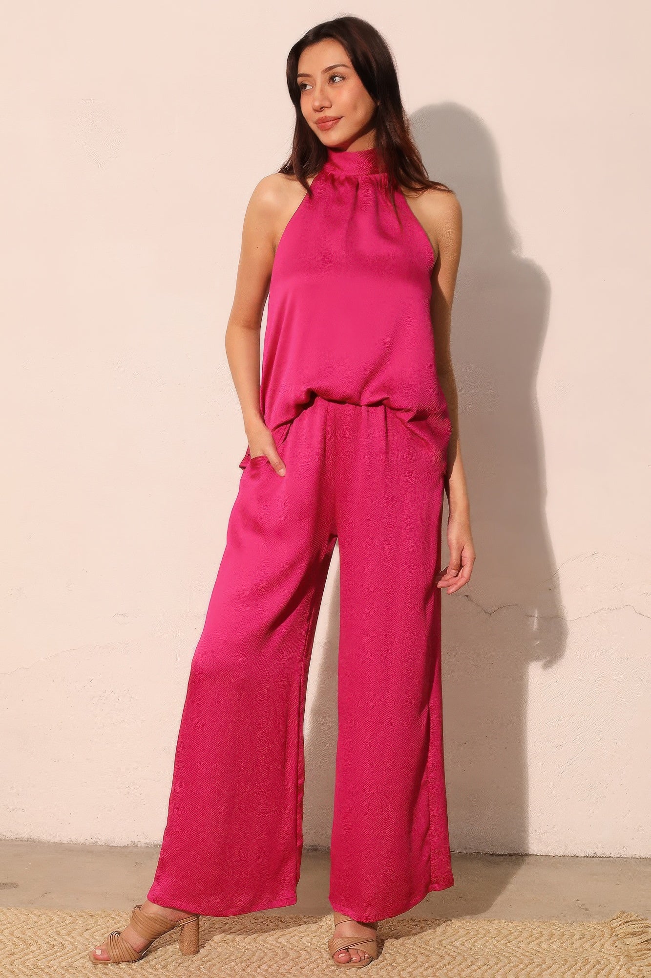 Fuchsia hammered satin wide-leg pants with high elastic waist and side pockets