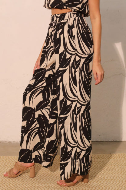 Lucca Leaf Pocket Pants - Tigbul's Variety Fashion Shop