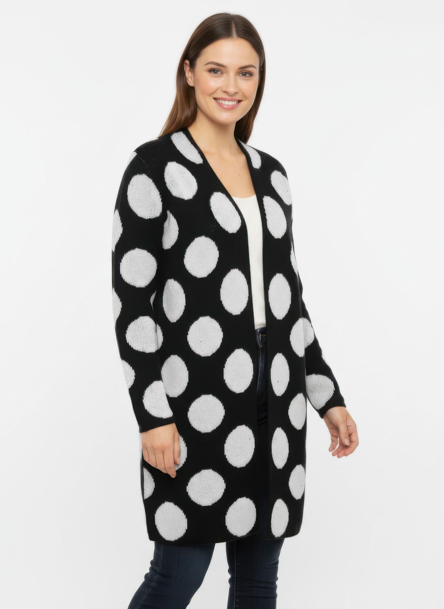 By Design Åben cardigan i sort, store prikker, knaplukning foran