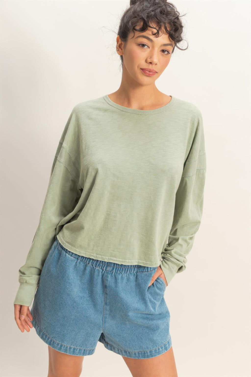 Longsleeve, Salbeigrün, Rundhalsausschnitt, lange Ärmel