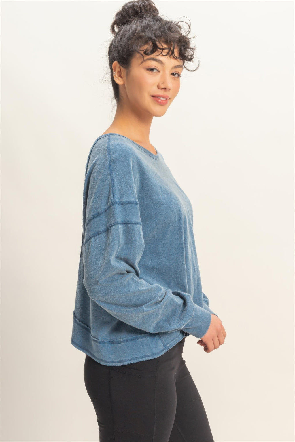Longsleeve mit offenem Rücken, navyblau, Seitenansicht