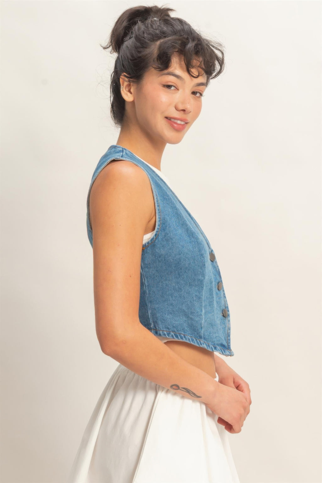 V-neck Sleeveless Denim Vest - Tigbul's Variety Fashion Shop