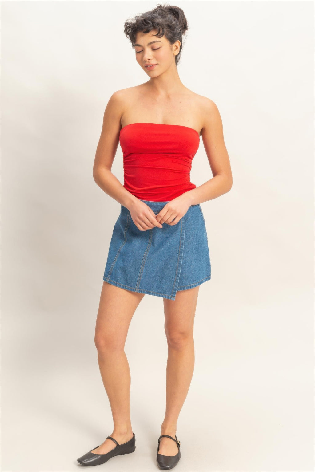 Ruched bandeau top rouge froncé, coupe bandeau sans bretelles