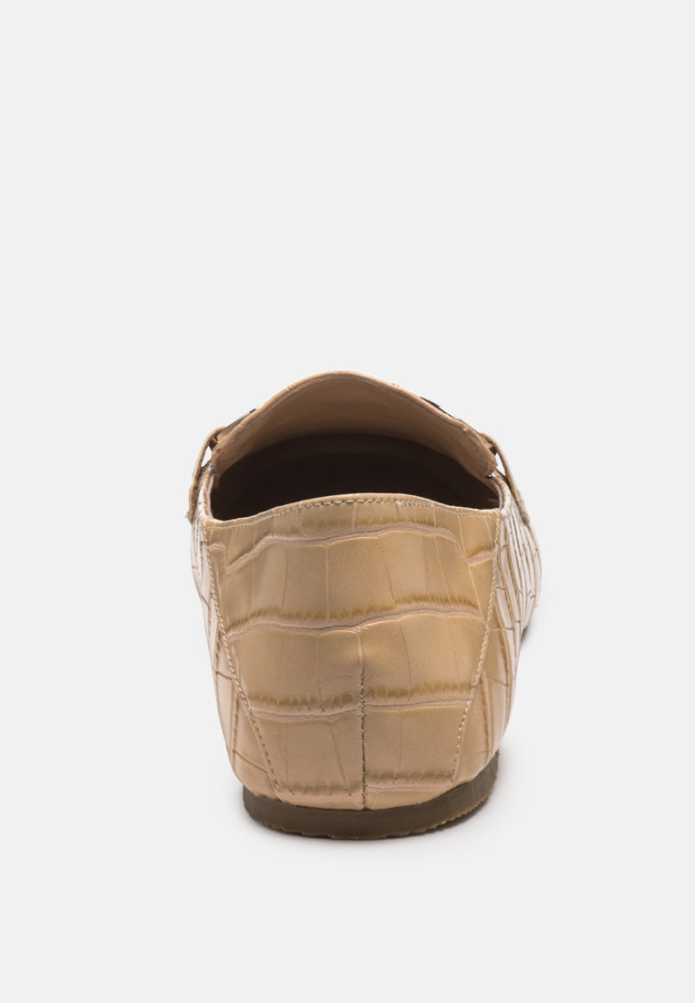 Beige croc-textured loafer with stitched moc toe and slip-on back