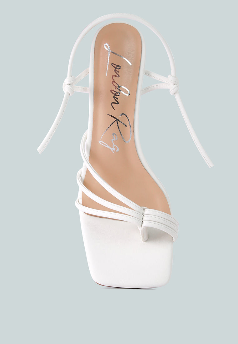 Piri Toe Ring Tie Up Block Sandals - Tigbul's Variety Fashion Shop