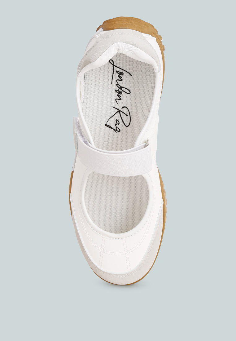 Kairus Adjustable Strap Closure Sneakers