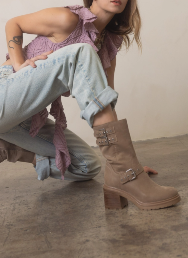 Oasis Society - Rider Boots with Buckles, Taupe | Tigbuls Variety