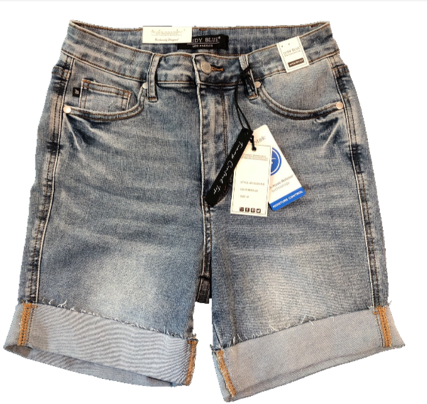 Judy Blue Size Medium Tummy Control High Waist Denim Shorts - Tigbul's Variety Fashion Shop
