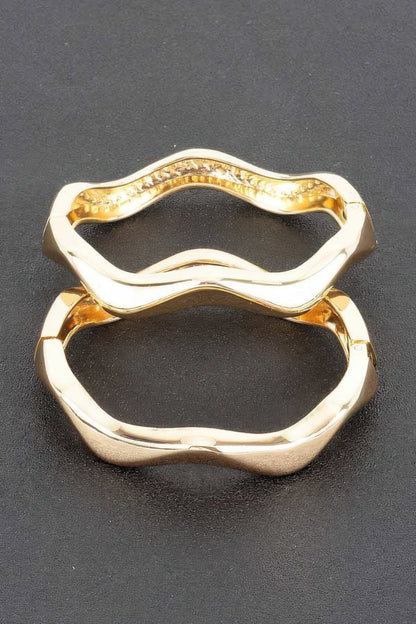Curved Elegance Bracelet - Tigbul's Variety Fashion Shop