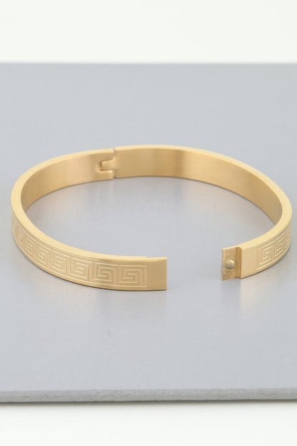 Aztec Maze Engraved Bracelet - Tigbul's Variety Fashion Shop
