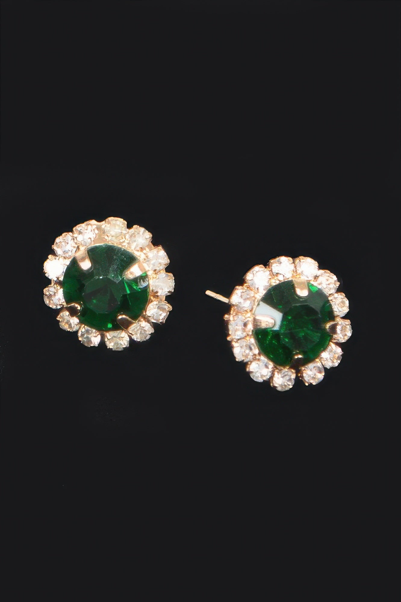 Stone Stud Earring - Tigbul's Variety Fashion Shop
