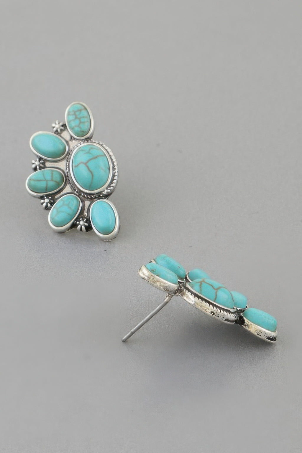 Turquoise half-flower stud earring with silver-tone back post