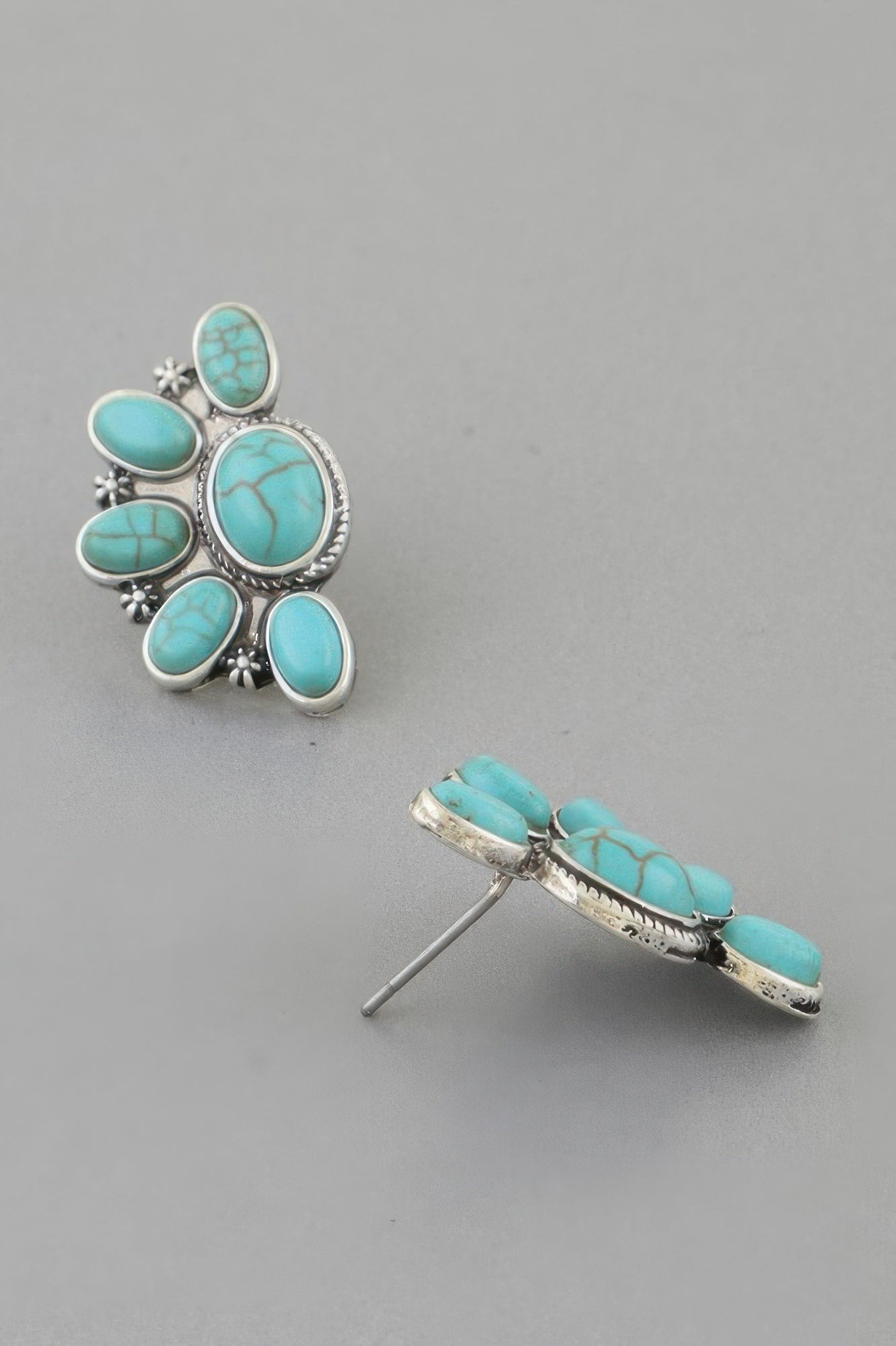 Turquoise half-flower stud earring with silver-tone back post