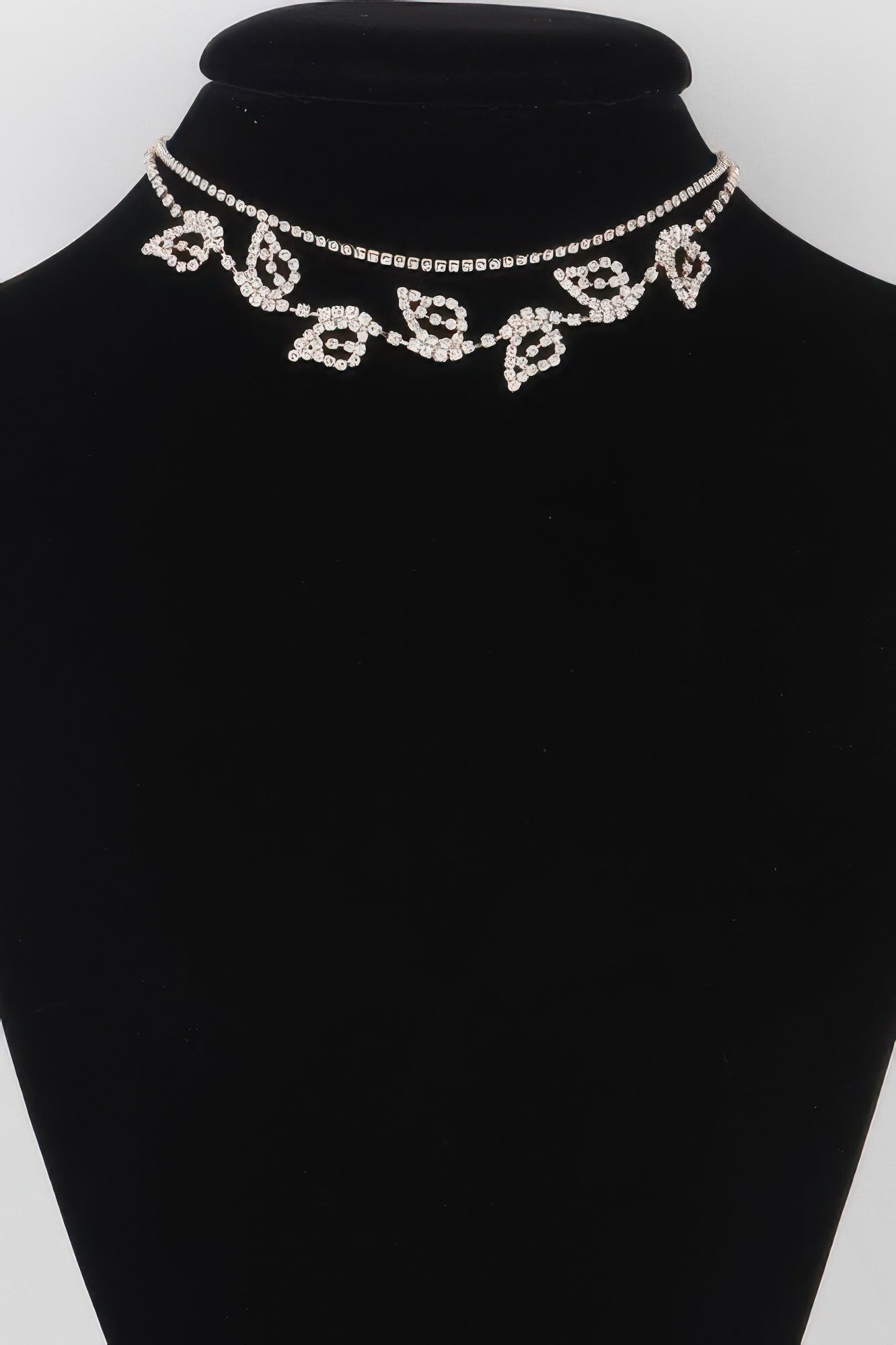 Gold clear rhinestone leaf choker necklace with heart-shaped charms