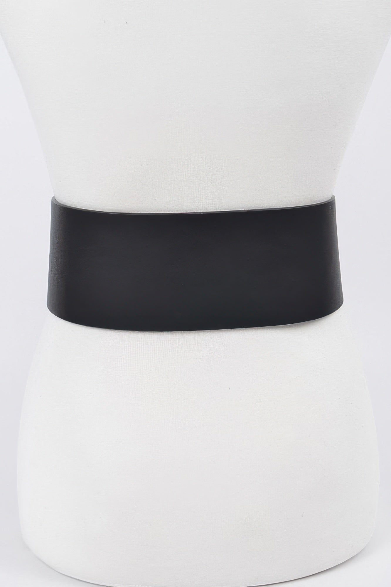 Bulky Buckle Belt, black leather-style belt with rows of adjustment holes