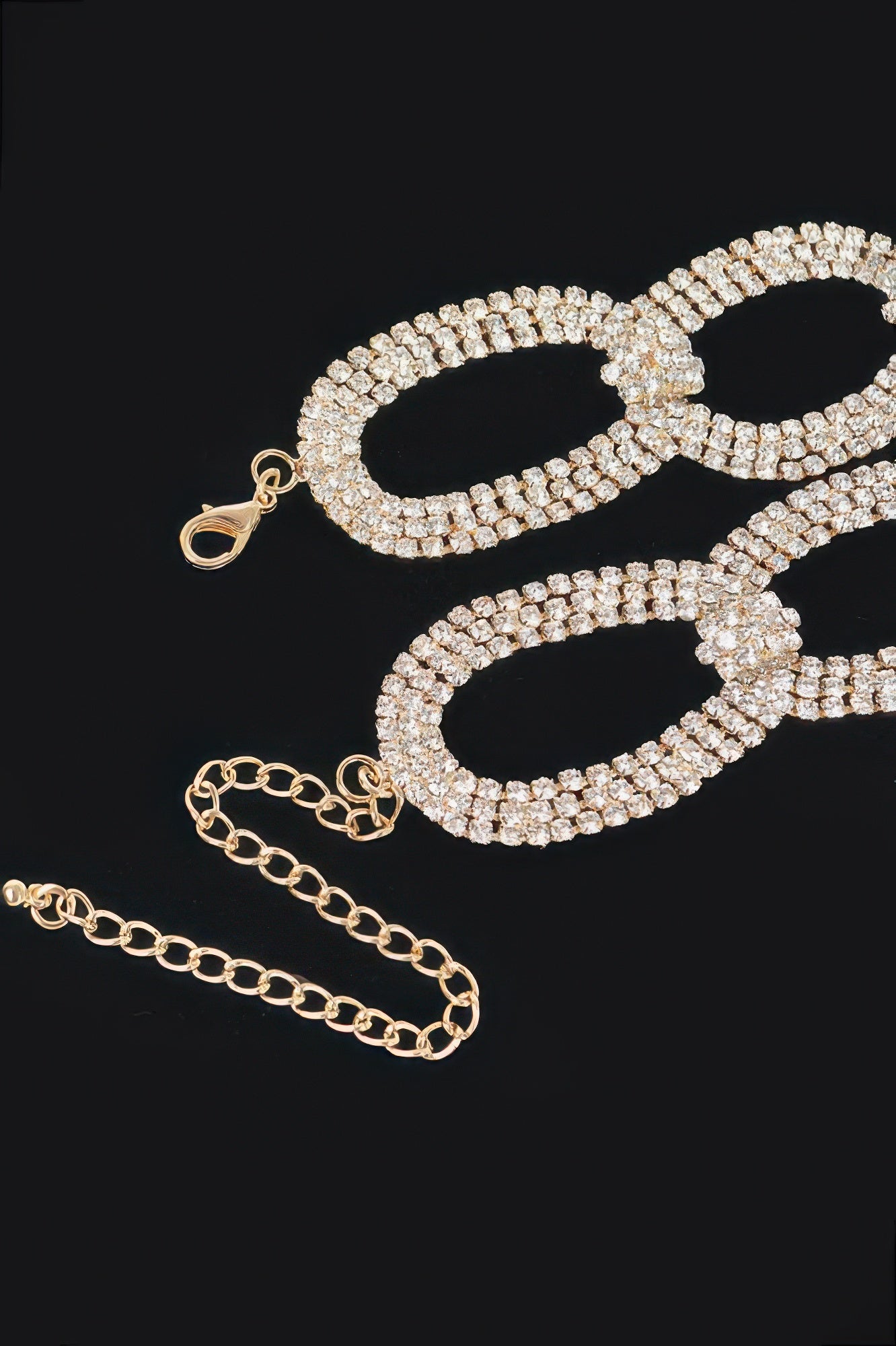 Rhinestone chain choker, gold-toned oval rhinestone links with clasp and extender chain