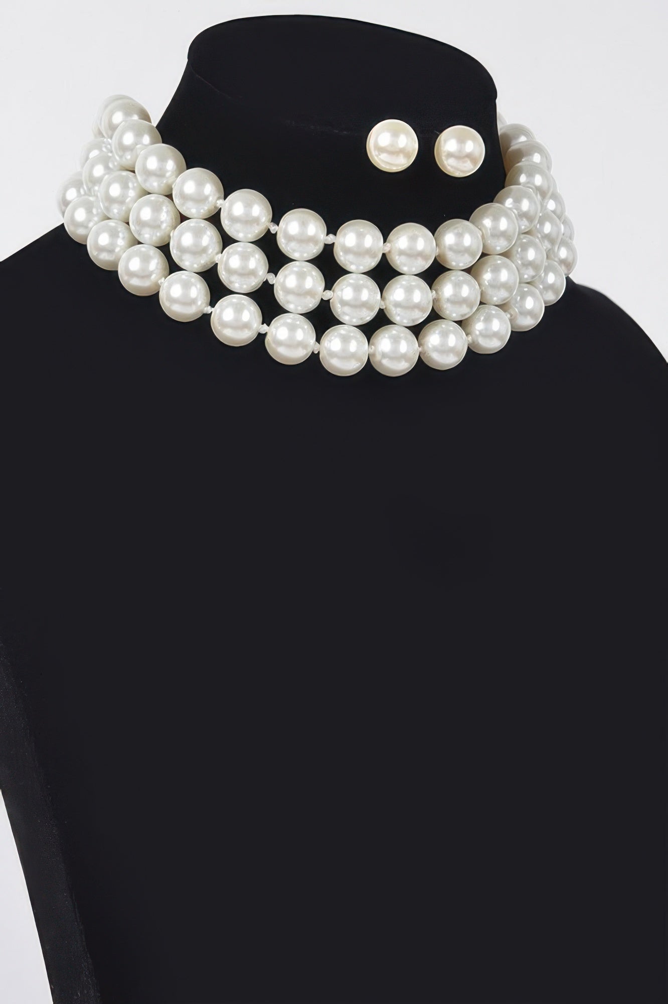 Ivory faux-pearl multi-strand choker necklace with layered round beads