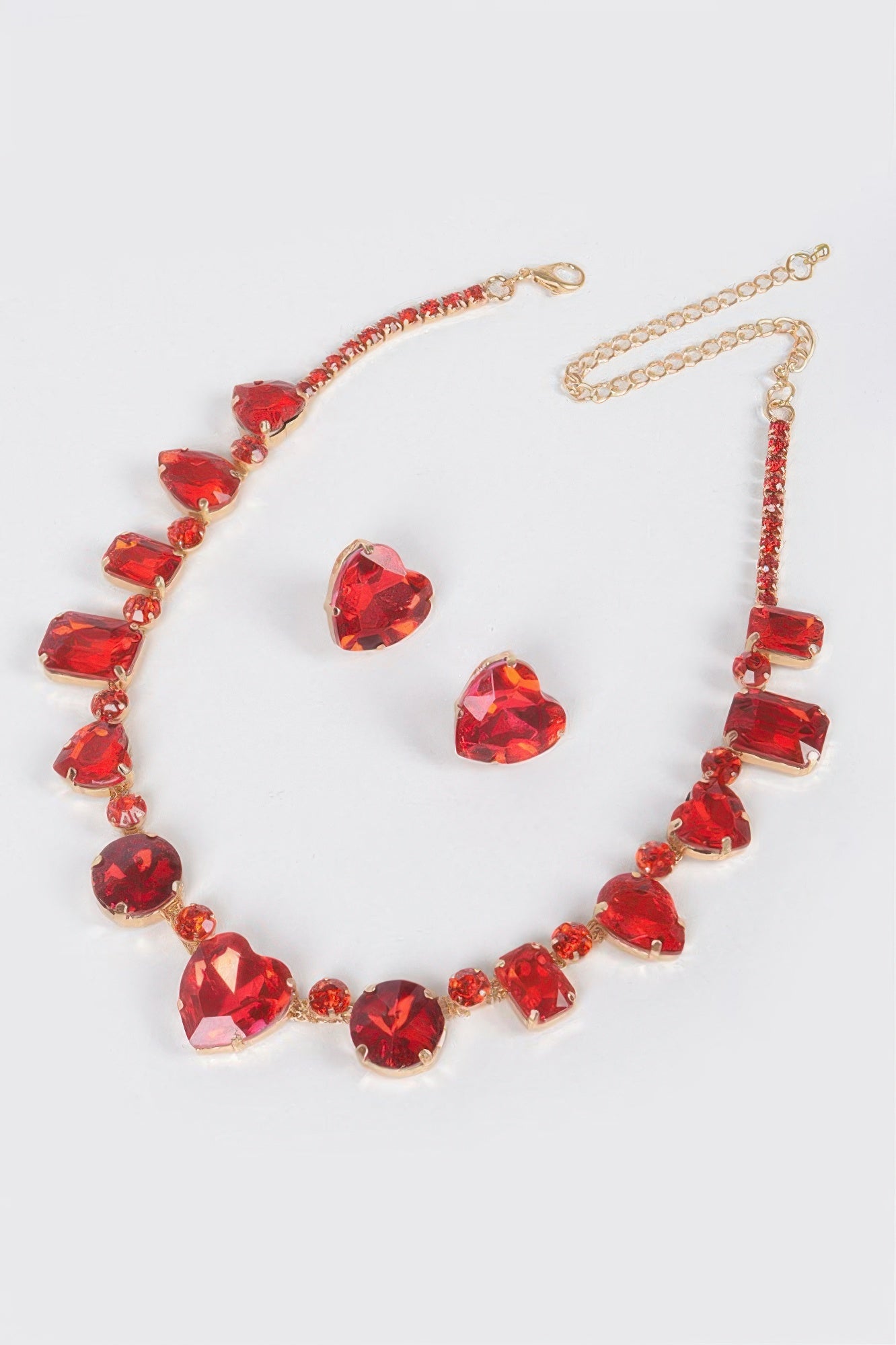 Red faceted heart stone jewelry set: heart necklace with matching stud earrings