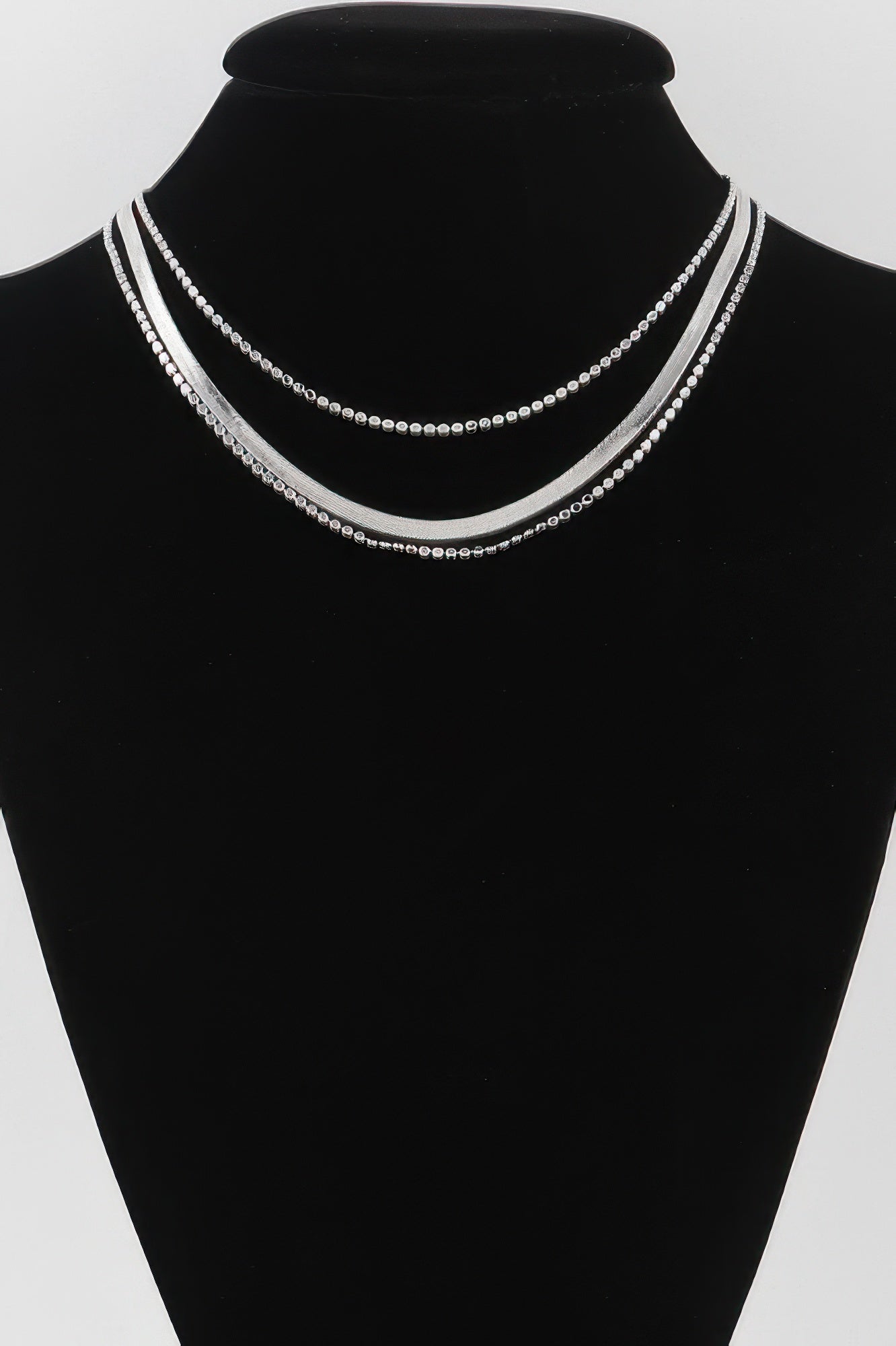 Triple snake chain necklace in silver, double-layer bead links