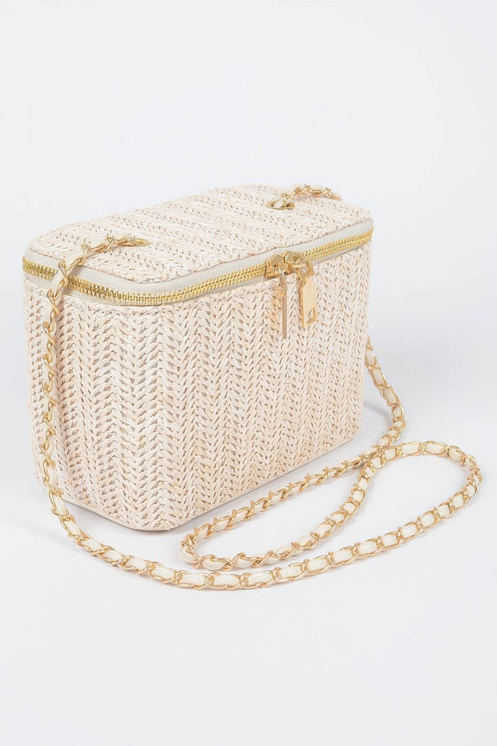 Natural faux straw cube cosmetic case, side zip pocket and gold chain strap