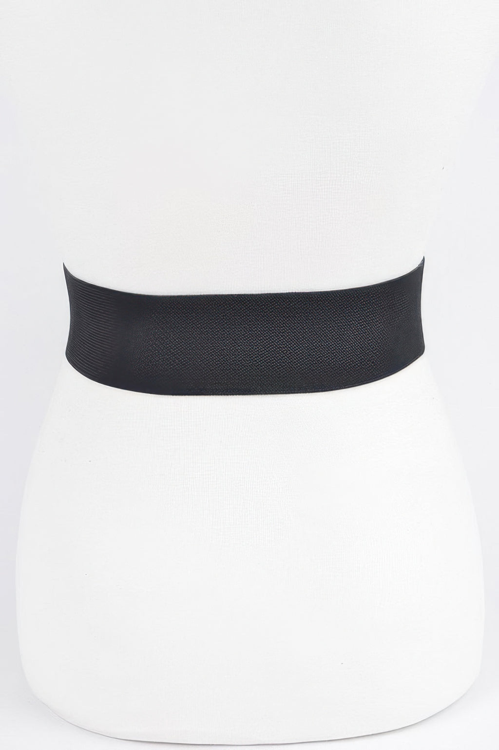 Black elastic belt, plain back view without buckle details