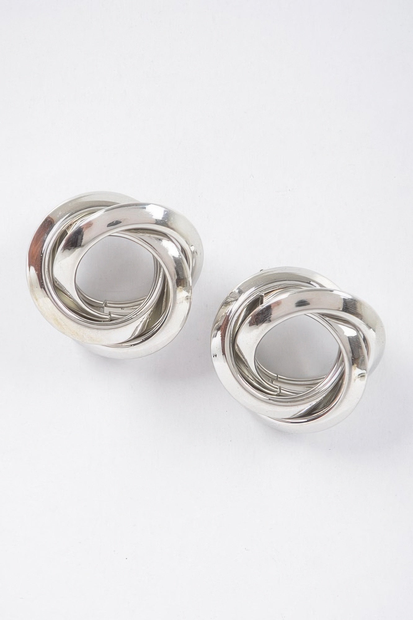 Metal Stud Earring - Tigbul's Variety Fashion Shop
