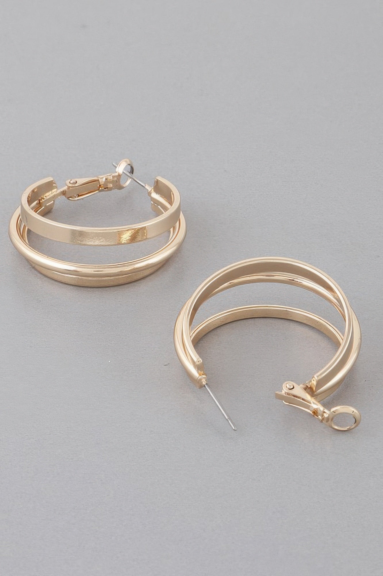 Interlaced hoop earrings, gold-tone hinged clasp with straight post