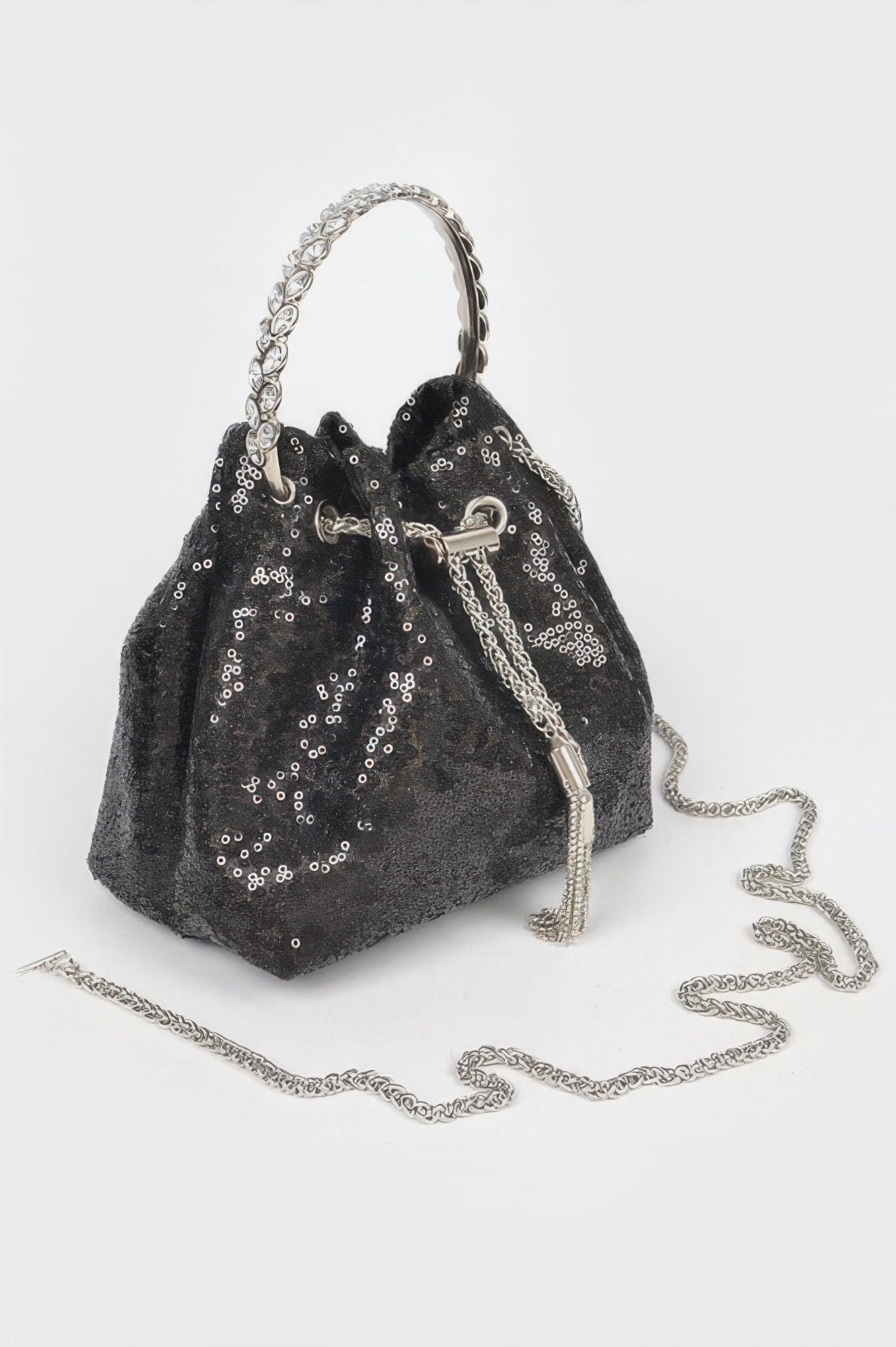 Schwarze Sequin-Bucket-Bag mit Kettenhenkel und Schulterkette, runder Schnürzug