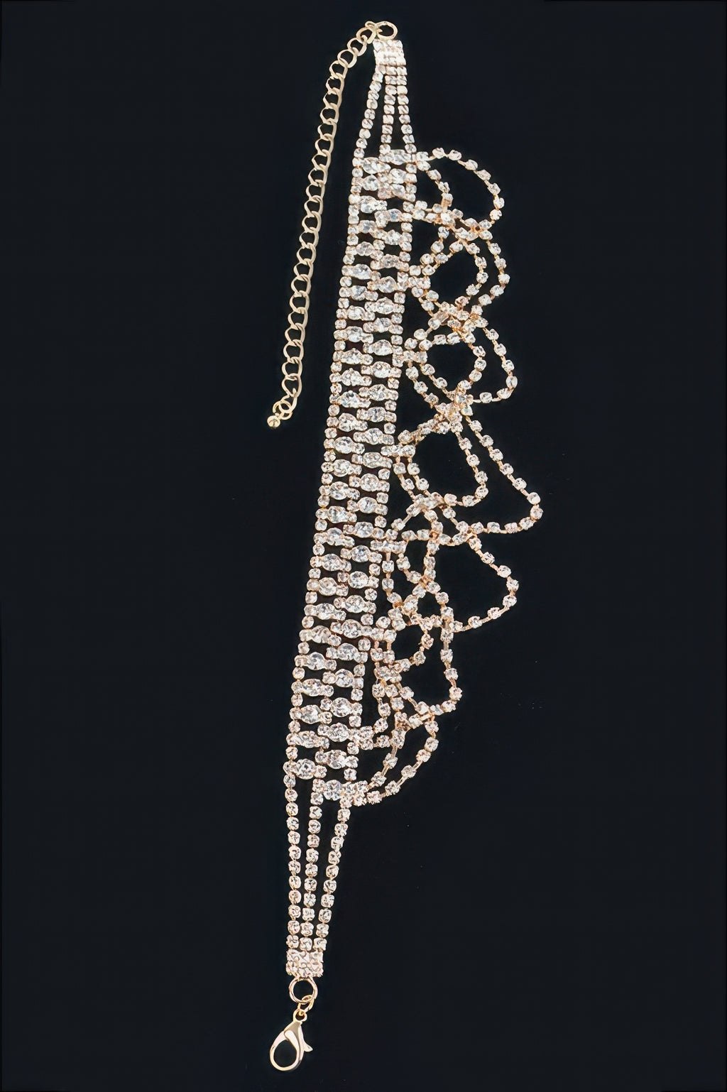 Goldfarbenes Rhinestone-Halsband mit langem Anhänger und Tropfenfächer